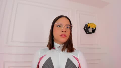 Snapshot of im_scarlett__ chatting on May 31, 2026, 6:31 pm scarlett online show from May 31, 2026, 6:31 pm