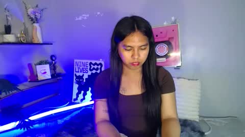 Snapshot of im_ur_girl_demure chatting on May 22, 2026, 9:53 pm kyline online show from May 22, 2026, 9:53 pm