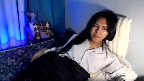 Snapshot of im_ur_girl_demure chatting on July 5, 2026, 12:12 pm kyline online show from July 5, 2026, 12:12 pm