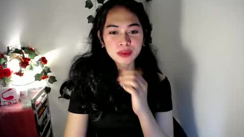 im_ur_sexy_rou online show from September 12, 2025, 9:26 pm