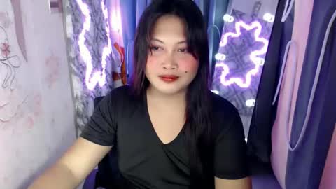 im_urloving_mama69 online show from December 17, 2025, 6:47 pm