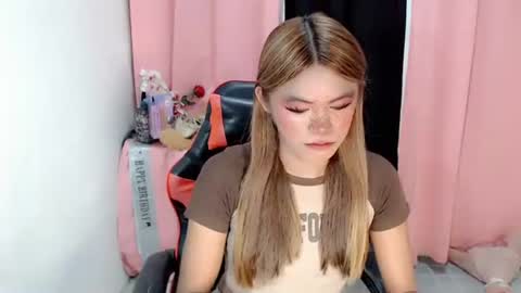 im_yourfairyannaxx online show from January 13, 2026, 6:29 am