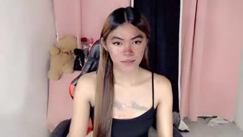 Snapshot of im_yourfairyannaxx chatting on April 27, 2026, 8:23 am im_yourfairyannaxx online show from April 27, 2026, 8:23 am