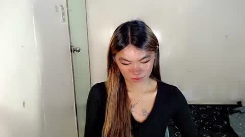 Snapshot of im_yourfairyannaxx chatting on May 11, 2026, 2:45 pm im_yourfairyannaxx online show from May 11, 2026, 2:45 pm
