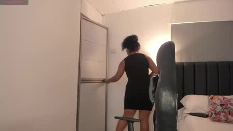 Sofia online show from April 25, 2026, 1:41 pm