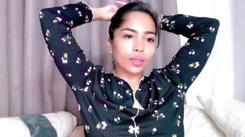 Snapshot of imbabyasian chatting on May 9, 2026, 2:33 pm Baby online show from May 9, 2026, 2:33 pm