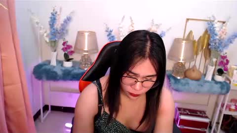 Ashley online show from February 11, 2025, 7:05 pm