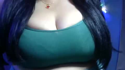 mia latina online show from January 12, 2026, 2:50 am