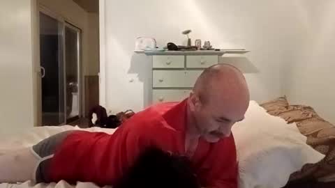 imdown2party online show from April 23, 2026, 10:14 am