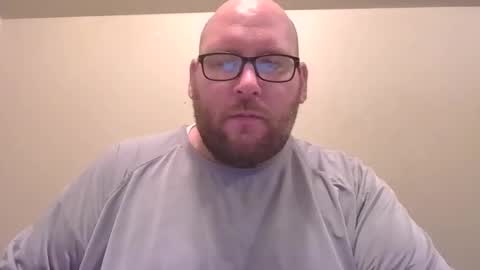 Tom online show from March 24, 2026, 3:33 am