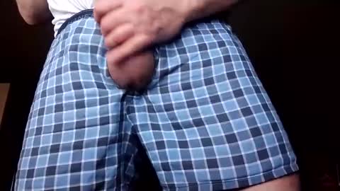 Iminyourroom online show from December 13, 2024, 8:20 am