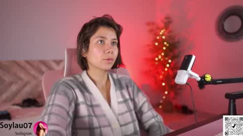 imjess_ online show from December 15, 2025, 4:28 am