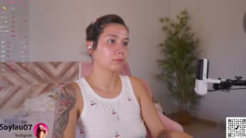 Snapshot of imjess_ chatting on June 20, 2026, 7:44 am imjess_ online show from June 20, 2026, 7:44 am
