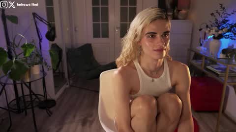 sasha hethey online show from November 7, 2025, 8:42 pm