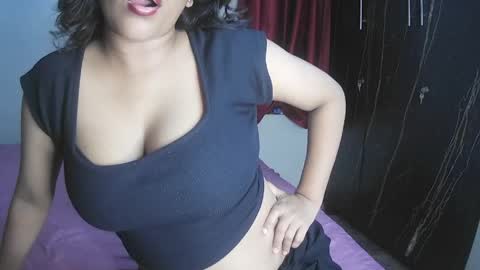 Snapshot of imlovelyrose chatting on May 29, 2026, 1:09 pm ROSE online show from May 29, 2026, 1:09 pm