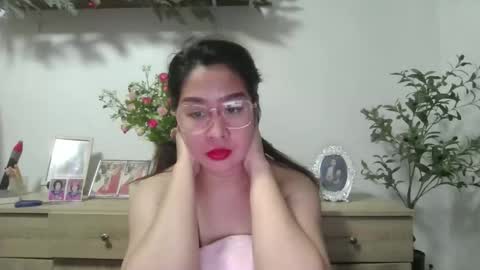 Immaculate02 online show from March 23, 2026, 4:44 pm