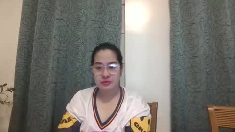 Immaculate02 online show from April 13, 2026, 8:20 am