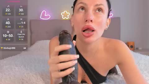 immolly1 online show from November 20, 2025, 8:58 am