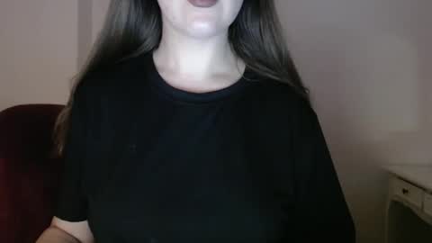 Pola online show from December 10, 2024, 10:26 pm