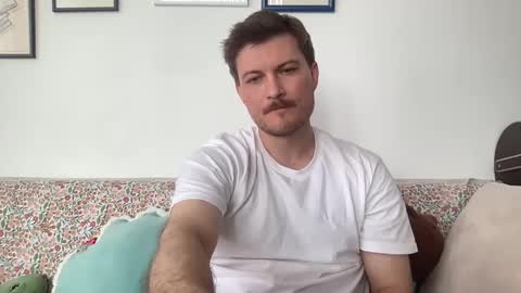 imnotall online show from March 2, 2025, 1:38 pm