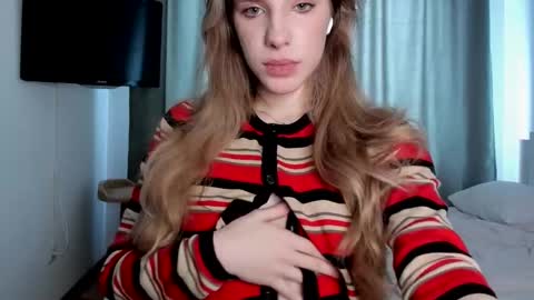 my name Imo  Fansly  online show from February 14, 2025, 5:41 am