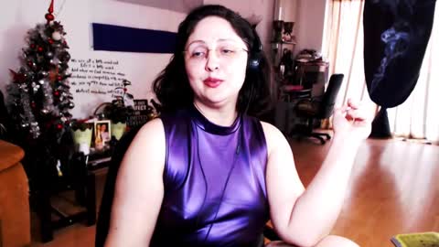 Empress online show from March 1, 2025, 1:29 pm