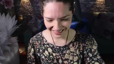 Karen  online show from October 17, 2025, 7:38 pm