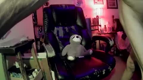 imtru online show from December 25, 2024, 5:26 am