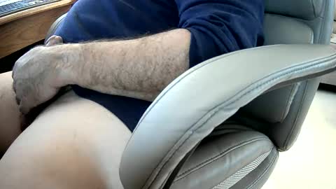 imyobes online show from January 2, 2025, 3:51 pm