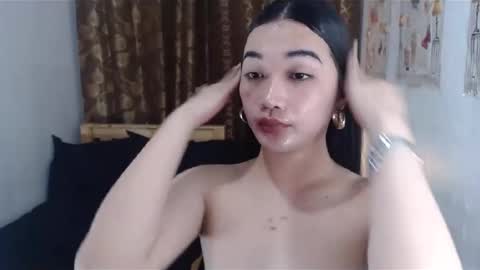 indestructabletrixie online show from January 25, 2025, 6:35 pm