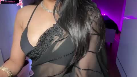 Snapshot of indian_barbie1 chatting on April 19, 2026, 5:23 pm Ayesha online show from April 19, 2026, 5:23 pm
