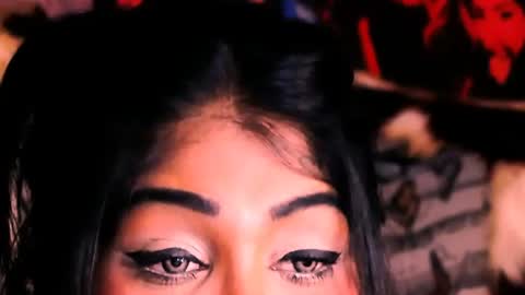 Bella Ambrosia online show from October 15, 2025, 2:44 am