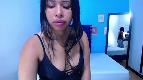 indian_whore18 online show from December 24, 2024, 4:44 am