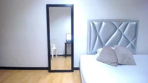 indian_whore18 online show from February 13, 2025, 4:00 am