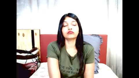 indianalisha online show from November 24, 2025, 11:04 pm