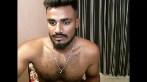 Snapshot of indianbull2023 chatting on May 18, 2026, 4:07 am indian slim boy with big for u online show from May 18, 2026, 4:07 am