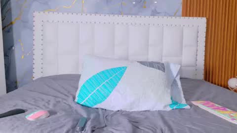 LITTLE AINHOA  online show from October 7, 2025, 7:22 pm