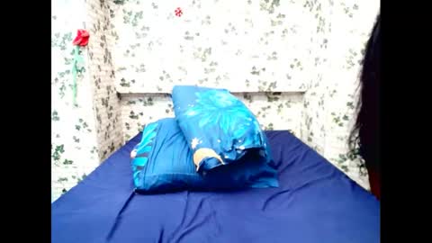 Snapshot of indiandelia chatting on February 20, 2025, 10:16 am indiandelia online show from February 20, 2025, 10:16 am