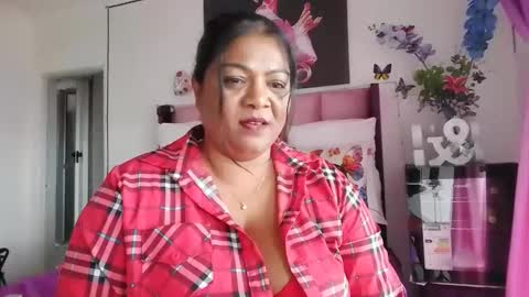 Snapshot of indiandelia chatting on February 27, 2025, 1:17 pm indiandelia online show from February 27, 2025, 1:17 pm