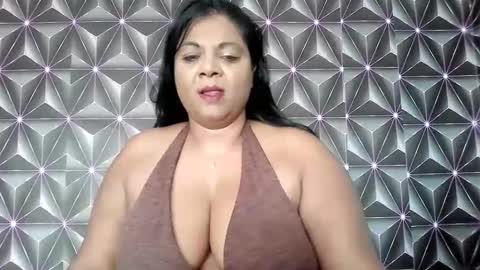 Snapshot of indiandelia chatting on January 12, 2026, 4:39 am indiandelia online show from January 12, 2026, 4:39 am