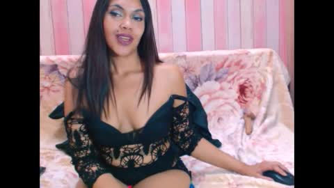 Lia online show from September 25, 2025, 9:07 pm