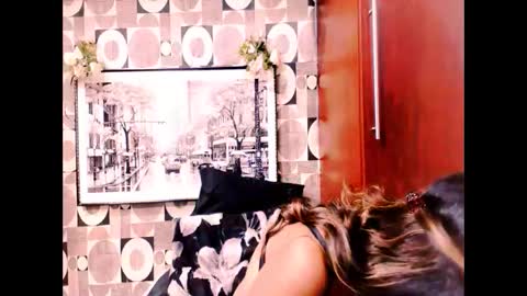 indianhoneyx online show from March 8, 2026, 7:56 am