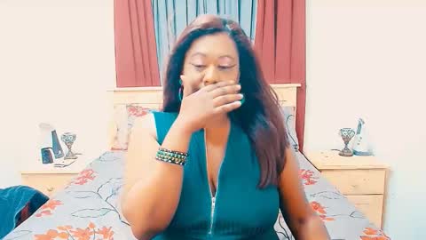 Amy online show from December 16, 2025, 9:42 pm