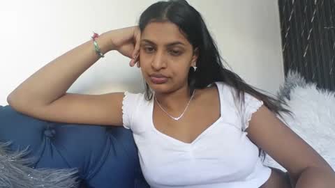 indianpandora online show from November 20, 2025, 6:35 am