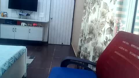 Radha online show from September 11, 2025, 9:42 am