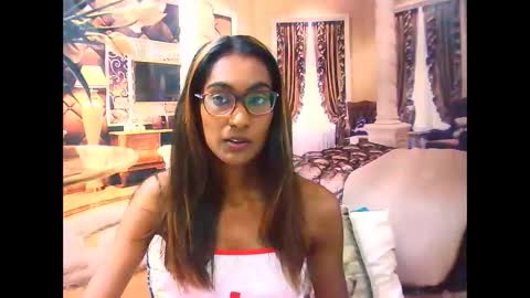 indianrebel4u2luv online show from October 9, 2025, 7:06 am