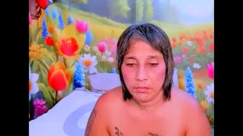 indianroxy27 online show from January 9, 2026, 1:41 am