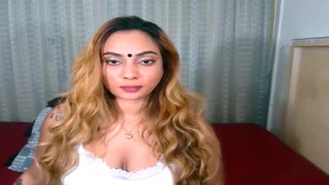 goddess online show from November 6, 2025, 5:25 pm