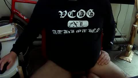 Snapshot of indigolvr chatting on February 16, 2025, 10:32 pm BroLOU online show from February 16, 2025, 10:32 pm