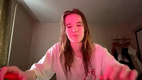 Sofia online show from April 21, 2026, 2:23 pm